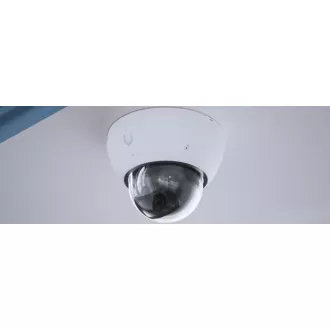 UBNT UVC-AI-Dome-B - AI Dome PoE kamera, 8MP, černá UBNT UVC-AI-Dome-B - AI Dome PoE kamera, 8MP, černá