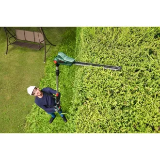 Bosch UniversalHedgePole 18 akumulátorové teleskopické nůžky na živé ploty, 18 V, délka 43 cm, akumulátor Bosch UniversalHedgePole 18 akumulátorové teleskopické nůžky na živé ploty, 18 V, délka 43 cm, akumulátor