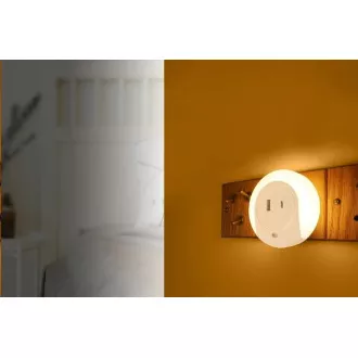 WG - Noční LED světlo do zásuvky s USB / WG FireFly / white WG - Noční LED světlo do zásuvky s USB / WG FireFly / white