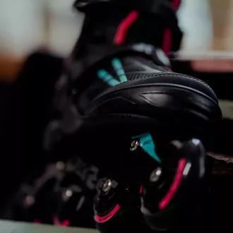 Kolečkové brusle Movino Cruzer B2 Mint/Pink, 30-33 Kolečkové brusle Movino Cruzer B2 Mint/Pink, 30-33
