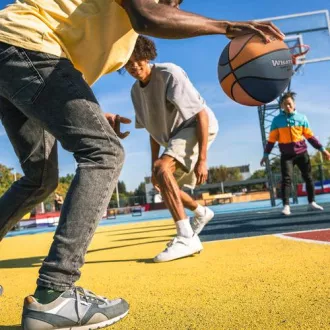 Basketbalový míč MTR WHATS UP, vel. 7 Basketbalový míč MTR WHATS UP, vel. 7