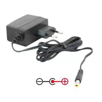 AVACOM Napájecí adaptér univerzální 12V 1A 12W konektor 5,5mm x 2,1mm plus pól uprostřed AVACOM Napájecí adaptér univerzální 12V 1A 12W konektor 5,5mm x 2,1mm plus pól uprostřed
